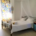 Dimitrovi - Peaceful Near With Garden, Sarafovo 4* Бургас