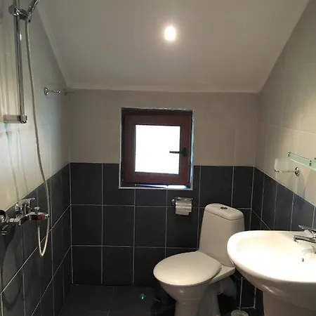 Affittacamere Dimitrovi - Peaceful Near With Garden, Sarafovo Burgas