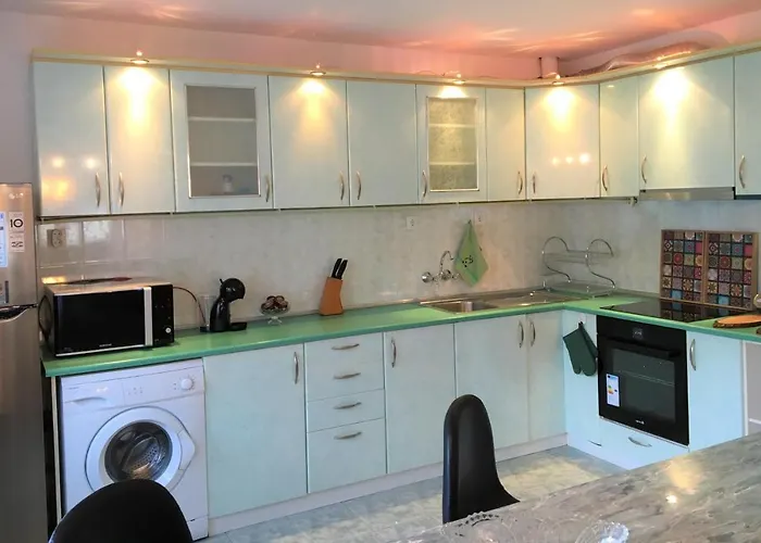 بيت ضيافة за гости димитрови