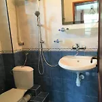 게스트하우스 Dimitrovi - Peaceful Near With Garden, Sarafovo 4*