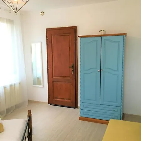 Dimitrovi - Peaceful Near With Garden, Sarafovo Burgas